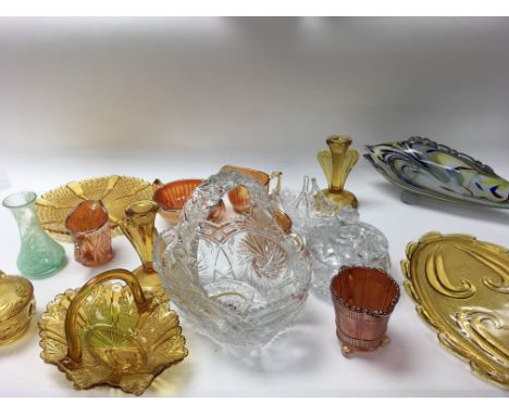 A quantity of Assorted vintage Glass items, including a dressing table set, Davidson glass, a colourful glass fish etc - NO R