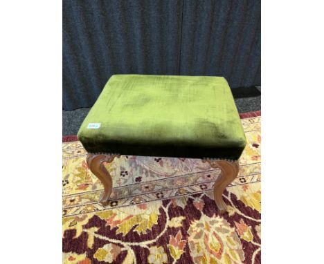 A Vintage footstool with carved cabriole legs and green velvet material top. [40X50X42CM] 