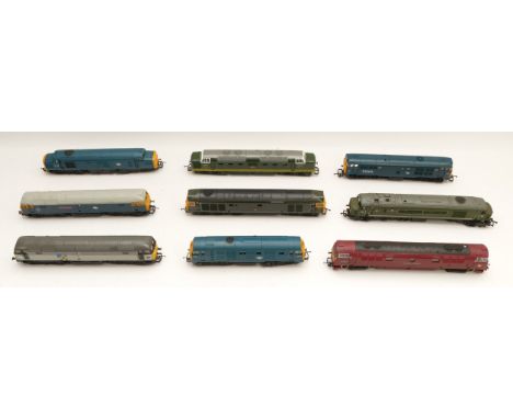 A group of nine 00 gauge model diesel engines, makers to include; Hornby, Lima and Mainline, in one box.