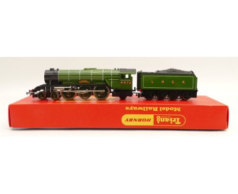 Tri-ang Hornby Railways; L.N.E.R locomotive &amp; tender 'Flying Scotsman' R.855, part boxed (lacking lid)