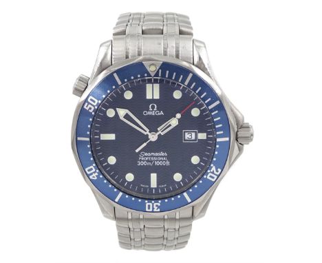 Omega Seamaster 300M gentleman's stainless steel quartz wristwatch, Ref. 2541.80.00, Cal. 1538, Serial No. 56421667, blue dia