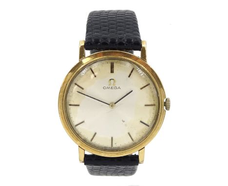 Omega gentleman's 9ct gold manual wind wristwatch, Cal. 620, case No. 1115046, London 1966, on black leather strapCondition R