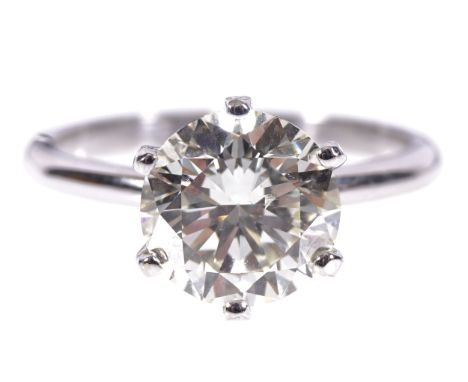 18 CARAT GOLD AND 3.135 CT. DIAMOND SOLITAIRE RINGVV S l colour K