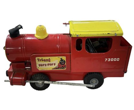 A vintage Triang Puff Puff engine