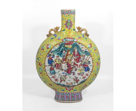Late 19th/ early 20th century large Chinese moon flask with yellow ground and a circular panel to front and rear, 50cm tall x