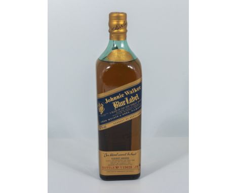Johnnie Walker blue label blended Scotch whisky, bottle no. Y 15025. 43% 75cl.
