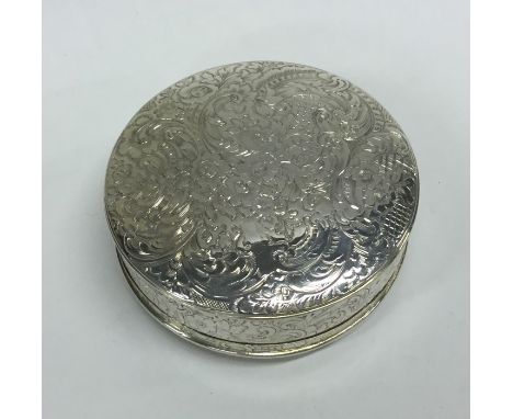 A good quality silver snuff box attractively decorated with scrolls and flowers. London 1867. By Elizabeth Eaton. Approx. 170