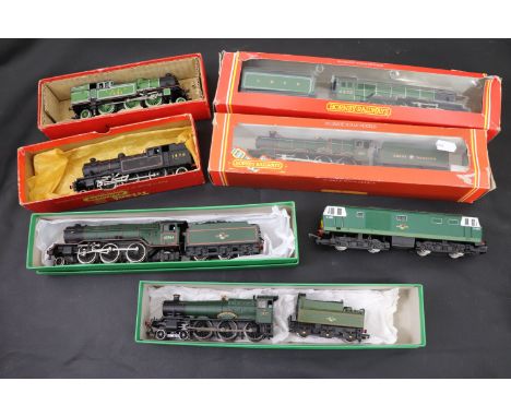Seven OO gauge locomotives to include boxed Hornby R313 GWR Hall Class Loco Hagley Hall, boxed Hornby R398 LNER 4-6-2 Loco Fl