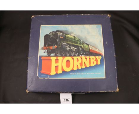 Hornby O gauge model railway including 60199 black tank engine with tender, 3 x coaches and a wagon with track with key, cont