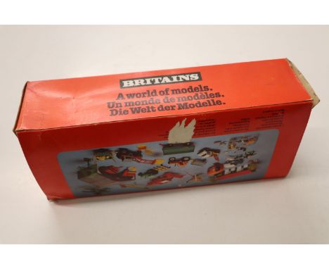 Boxed Britains 9587 Massey Ferguson tractor & trailer, diecast vg, box a bit tatty 