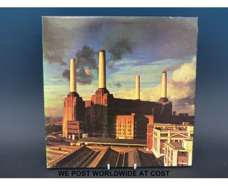 Six Pink Floyd LPs: “Meddle”; “The Dark Side Of The Moon” (2x copies); “Wish You Were Here”; “Animals” (first pressing); and 