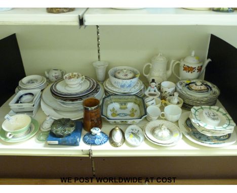 A mixed lot of ceramics to include Newhall cup and saucer, Grays Pottery cups, Midwinter etc 