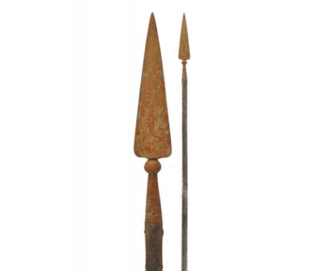 dating: 17th/18th Century provenance: Italy, Spearhead with cusp-blade ribbed in the middle, provided with knot at the base a