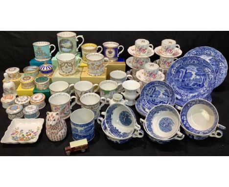 Ceramics - Spode blue and white; Royal Crown derby Posie pattern; Royal and other Buckingham Palace memorabilia, mugs, trinke