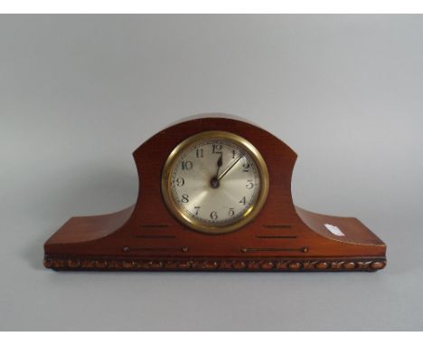 An Edwardian Mahogany Mantle Clock. 