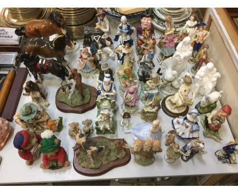 Large quantity of ceramic figures