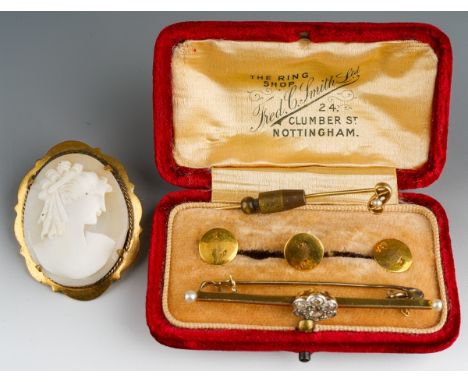 A collection of early to mid 20th century jewellery. To include an early 20th century old cut diamond and seed pearl bar broo