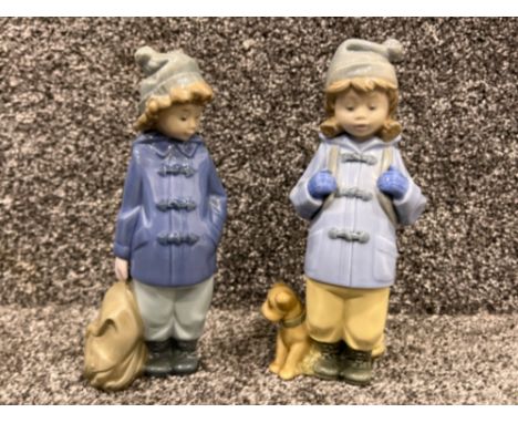 Nao by Lladro school boys x2. In good condition