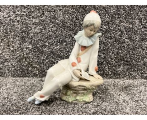 Nao by Lladro ‘Young jester’ in good condition