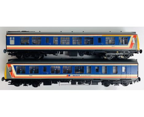 Bachmann 32-901 OO Gauge NSE Network Southeast Class 108 DMU - UnboxedP&P group 2 (£20 for the first item and £2.50 for subse