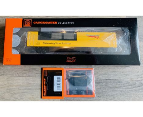 Gaugemaster GM4210101 Network Rail Track Cleaning Car Wagon & GM4430101 Spare Cleaning Pad - All Brand New Ex Shop StockP&P g