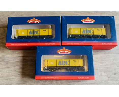 3x Bachmann 37-552A 46 Tonne PNA Box Mineral Wagon ARC Tiger Wagons - All BoxedP&P group 2 (£20 for the first item and £2.50 