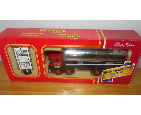 Corgi 1.50 scale Warrior 8 wheel Tanker Wynns Heavy HaulageP&P group 2 (£20 for the first item and £2.50 for subsequent items