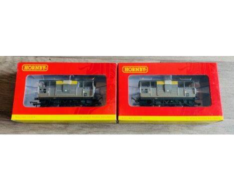 2x Hornby R6456 BR Grey Shark Ballast Van Weathered DB993738 Wagons - BoxedP&P group 2 (£20 for the first item and £2.50 for 