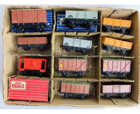 11x Hornby Dublo Various Assorted Freight Wagons 2x Boxed with 1x Additional Empty BoxP&P group 2 (£20 for the first item and