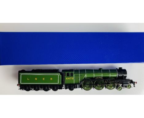Hornby OO Gauge LNER Flying Scotsman Fitted with DCC Digital TTS Sound Decoder - set to #72 - Supplied in Aftermarket Blue St