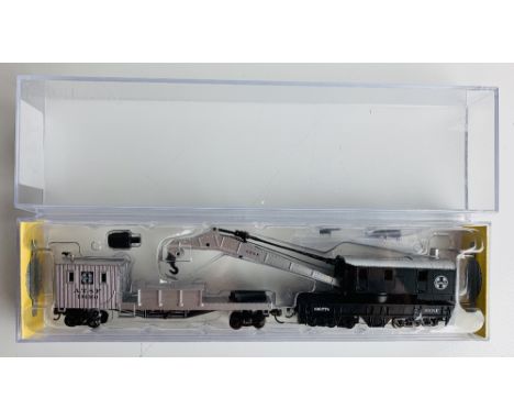 Bachmann N Gauge #46612 Santa Fe Crane Wagon - BoxedP&P group 1 (£16 for the first item and £1.50 for subsequent items) 