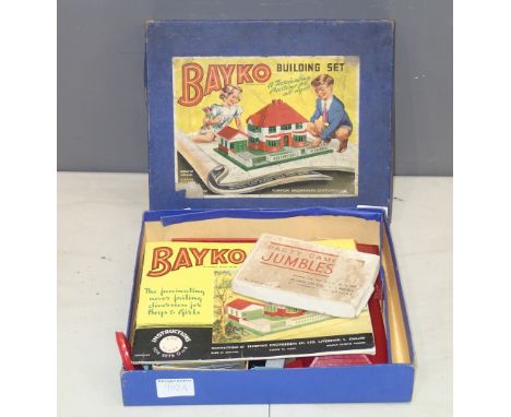 Bayko building set no. 1 with instructions (unchecked but appears complete)P&P group 3 (£27 for the first item and £4 for sub