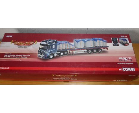 Corgi 1.50 scale Keith Murray Transport DAF XF 105 Flatbed and Cement Block LoadP&P group 2 (£20 for the first item and £2.50