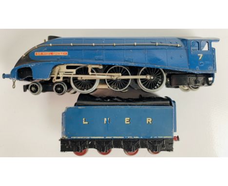 Hornby Dublo 3-Rail Sir Nigel Gresley LNER No.7 Steam Loco - UnboxedP&P group 1 (£16 for the first item and £1.50 for subsequ