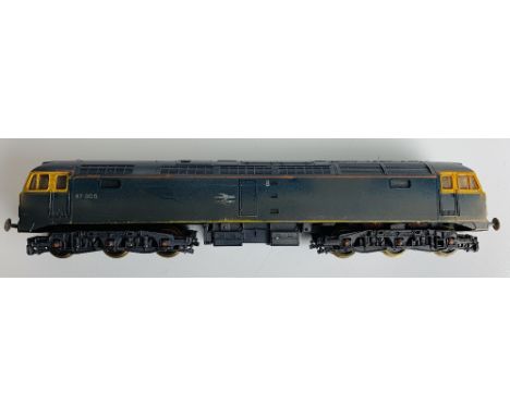 Hornby OO Gauge BR Blue 47305 Diesel Loco Weathered - UnboxedP&P group 1 (£16 for the first item and £1.50 for subsequent ite