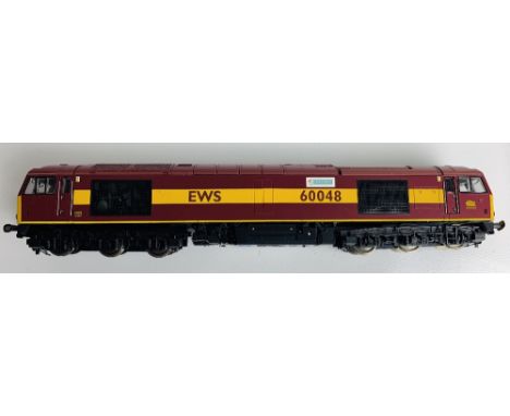 Hornby OO Gauge Class 60 048 EWS Livery Diesel Loco - UnboxedP&P group 1 (£16 for the first item and £1.50 for subsequent ite