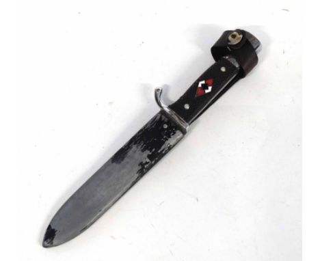 20th century Third Reich German 1934 pattern Hitler Youth dagger and scabbard, blade 13cm, overall length 24cm