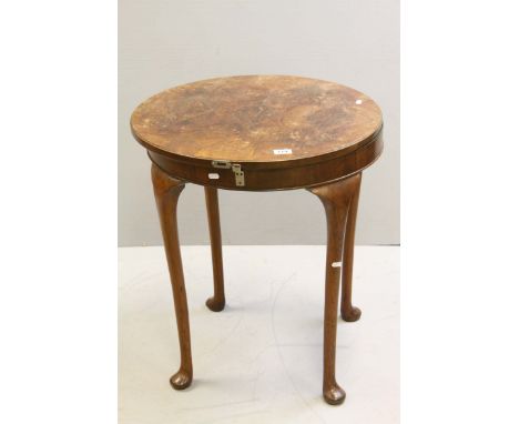 Early 20th century Burr Walnut Circular Card Table with Hinged Swivel Top, 60cms diameter x 68cms high