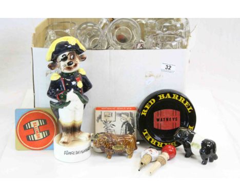 Box of mixed vintage Brewerania and Pub related items to include Ashtrays, Beer glasses, two Rutherford's Whisky ceramic Bull