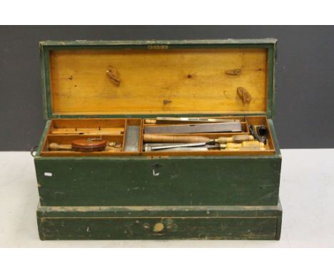Vintage Carpenters Wooden Tool chest with internal wooden trays and Tools to include; Chisels, Wood Planes, Levels etc, box m