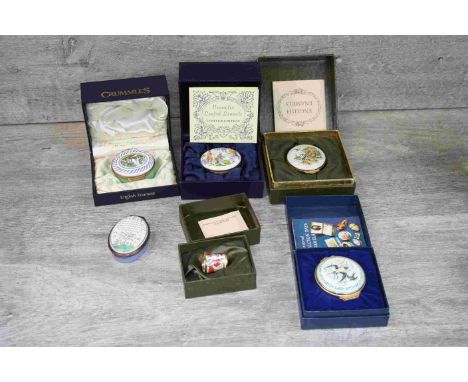 Three boxed Crummles Enamels trinket pots, a boxed Halcyon Days Enamel, a boxed Crummles thimble and a loose Halcyon Days Ena