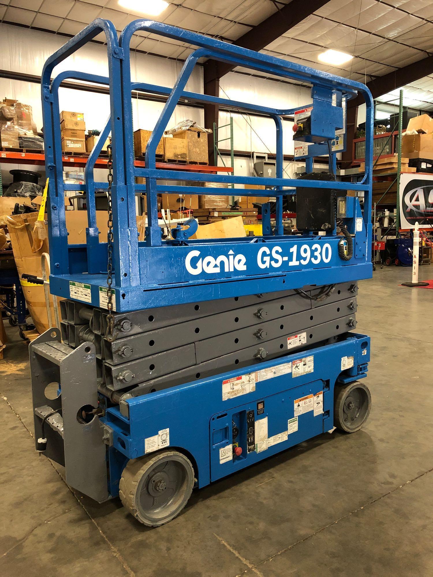 GENIE ELECTRIC SCISSOR LIFT MODEL GS-1930, 19' PLATFORM HEIGHT, BUILT ...