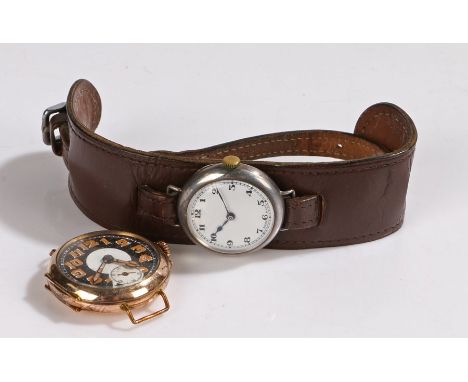 Silver gentlemans wristwatch, the white dial with Arabic numerals, manual wound, the case 29mm diameter, gold plated gentlema