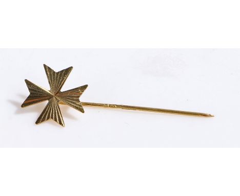 18 carat gold Maltese stick pin, 43mm long, 1.1g