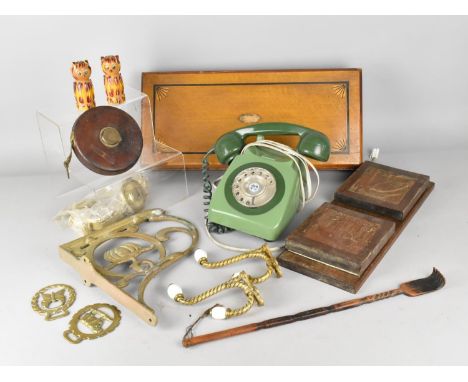 A Collection of Various Sundries to Comprise Vintage Novelty Cruets in the Form of Owls, Oak Canteen Box with Inlaid Top (AF)
