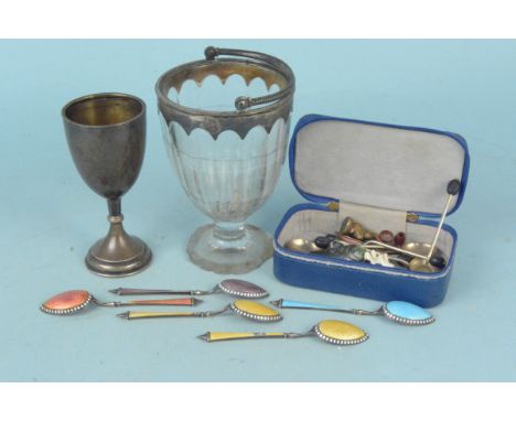 Mixed silver items including a small silver presentation cup, continental silver enamel teaspoons (as found), a silver mounte