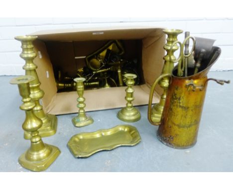 Carton containing a quantity of brass wares to include candlesticks, fireside tools etc., (a lot) 