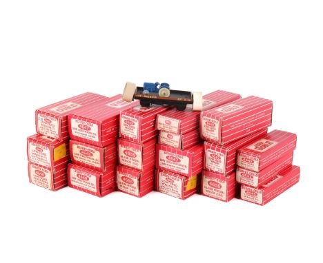 Nineteen boxed Hornby Dublo 00 gauge wagons. Comprising three 4645 Low-Sided Wagons, four 4646 Low-Sided Wagons with cable Dr
