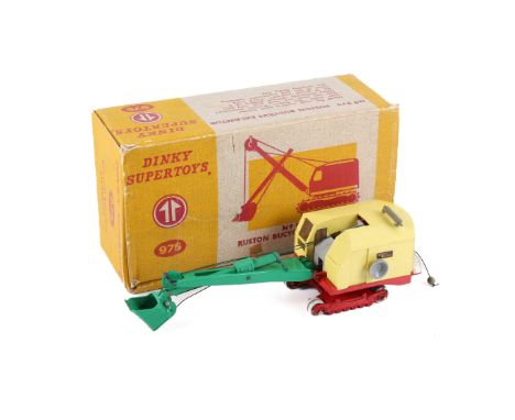 A Dinky Supertoys No. 975 Ruston Bucyrus Excavator. In the original box, missing the tracks