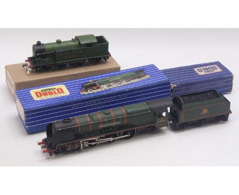 Two Hornby-Dublo 3-rail locos: EDL12, 4-6-2 ‘Duchess of Montrose’ No. 46232 with tender, BR lined matt green (E) loco in pict